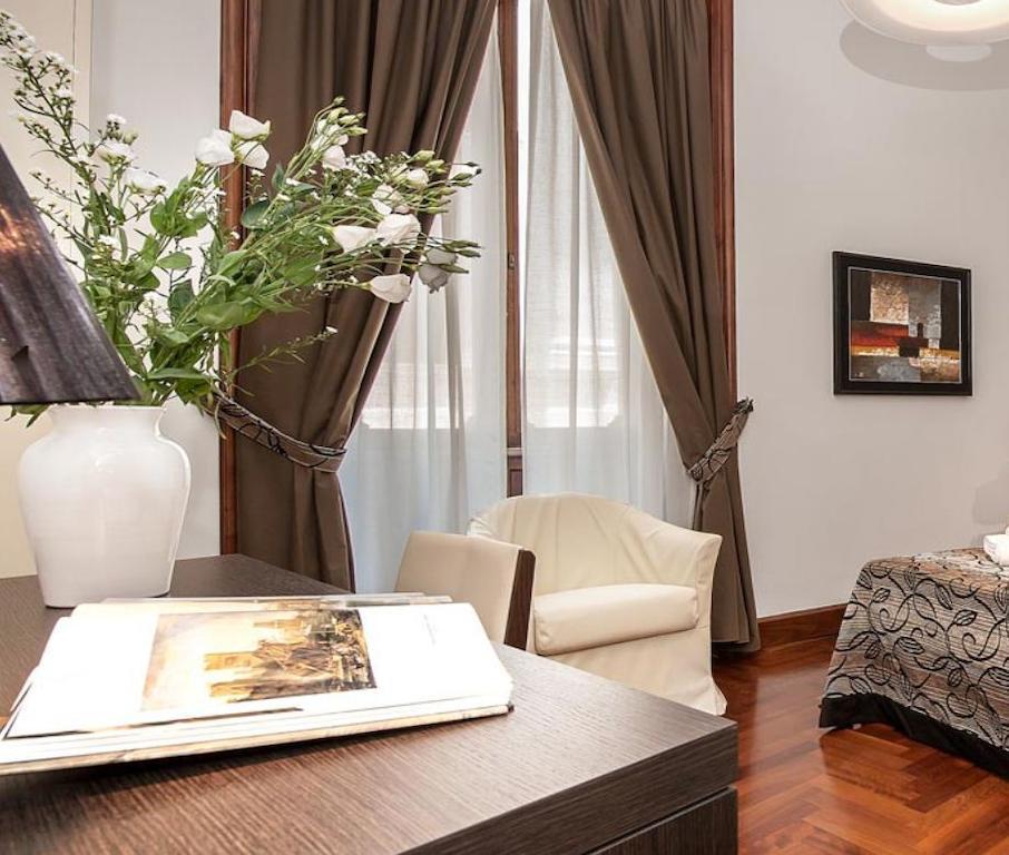 Scent Of Rome Apartment ภายนอก รูปภาพ