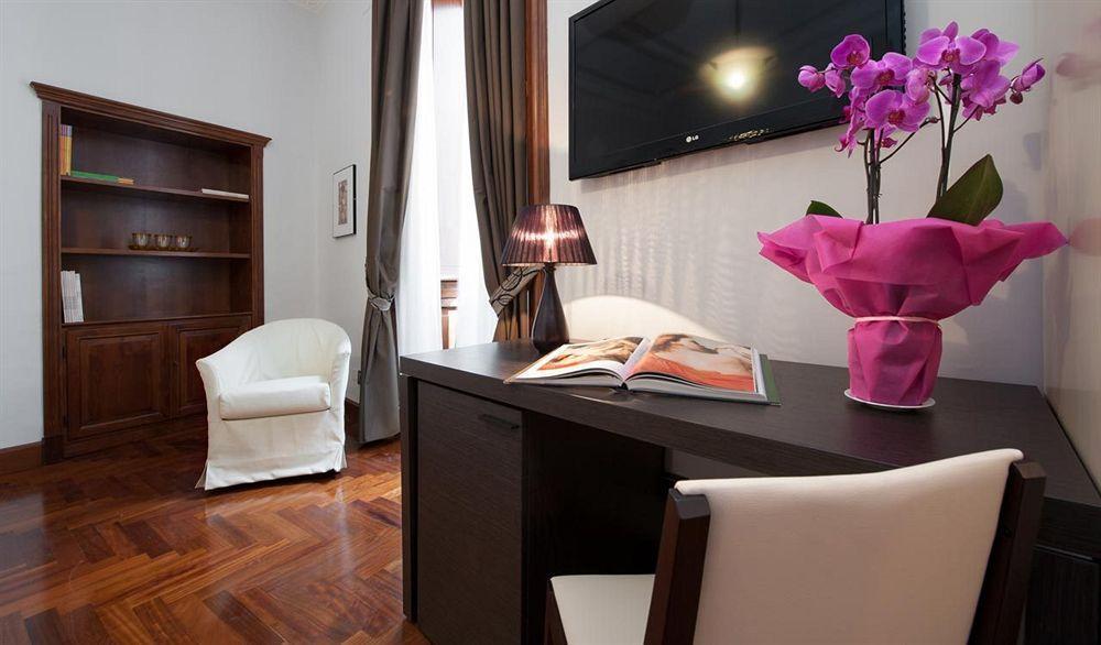 Scent Of Rome Apartment ภายนอก รูปภาพ